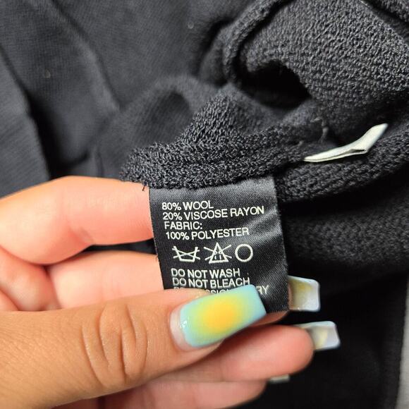 St. John Evening by Marie Gray Black Knit Wool Cardigan Size: 8 - Picture 7 of 8